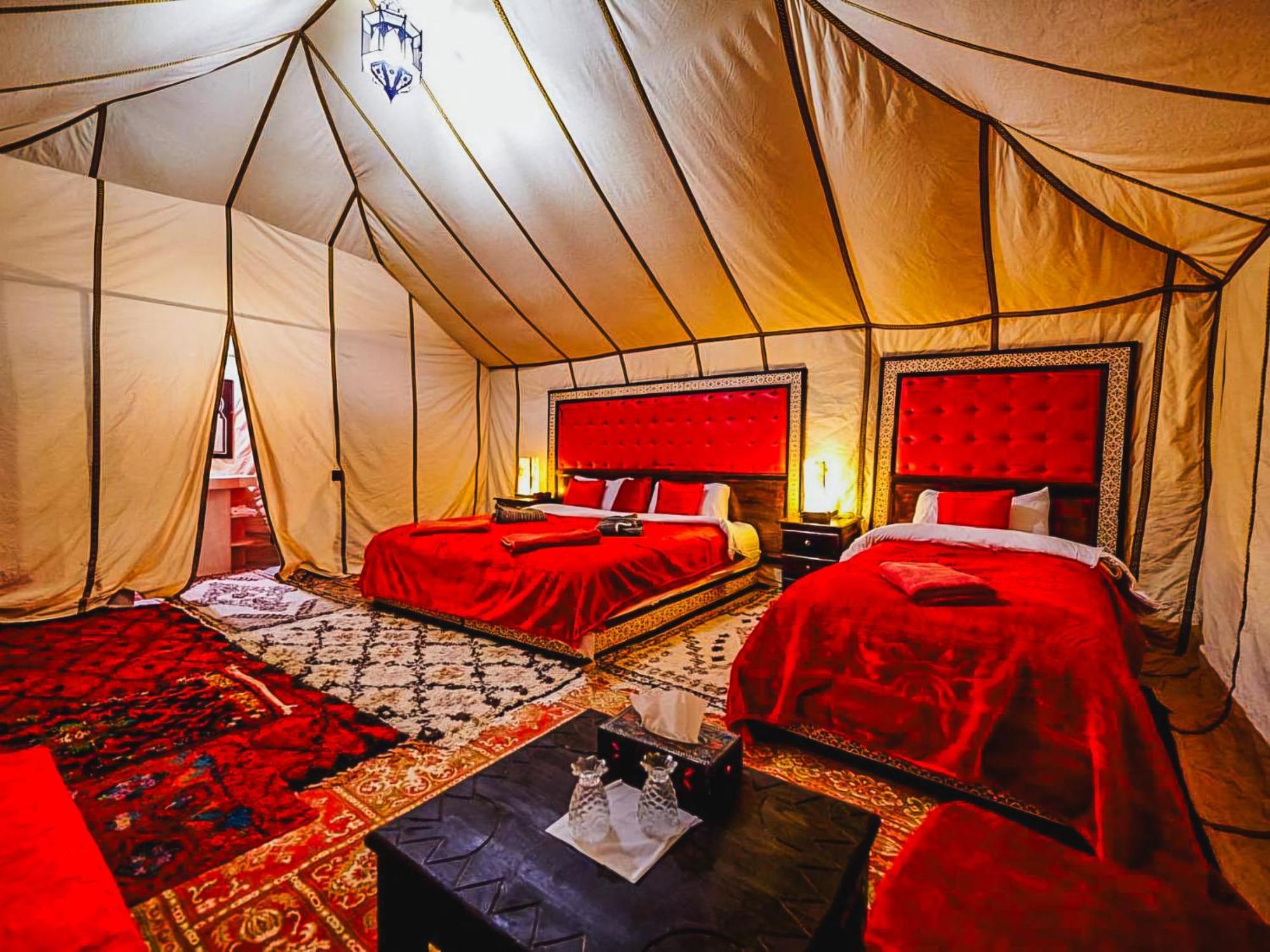 梅尔祖卡 Sahara Deluxe Camp酒店 外观 照片